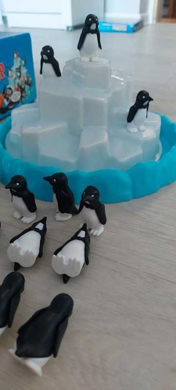 Gra dla dzieci zręcznościowa Spadające Pingwinki
