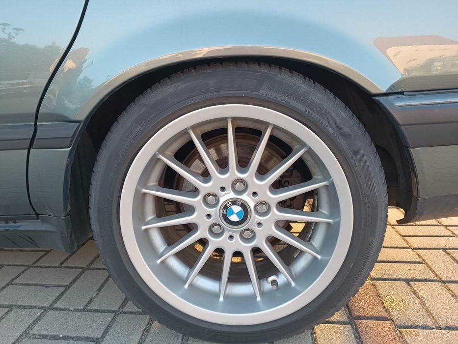 Bmw Seria 7 1988 rok 188km