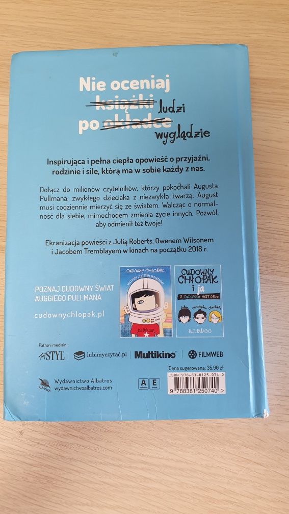 Cudowny chłopak R.J Palacio