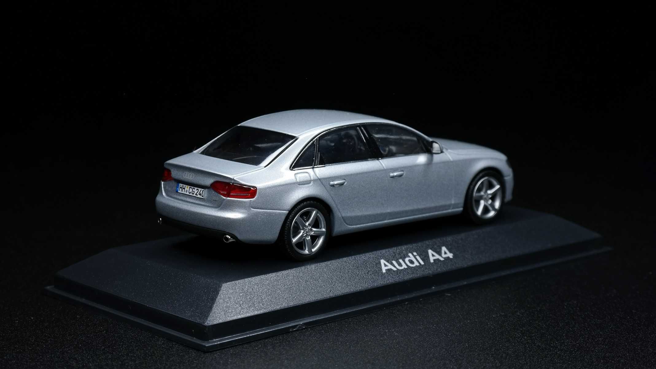 Audi A4 IAA 2007 | 1:43 Minichamps