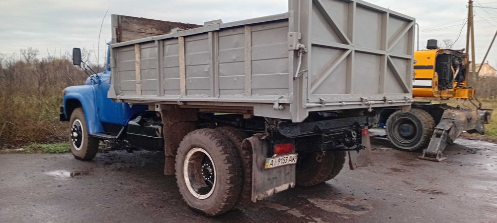 Продам Зіл 130 з прицепом