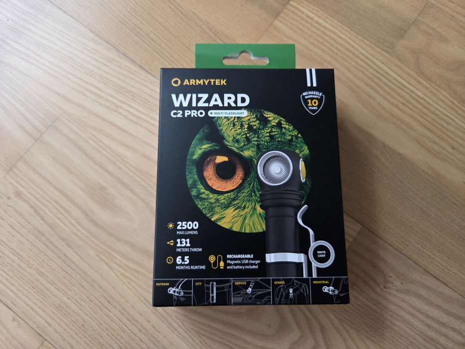 Latarka czołowa Armytek Wizard C2 Pro