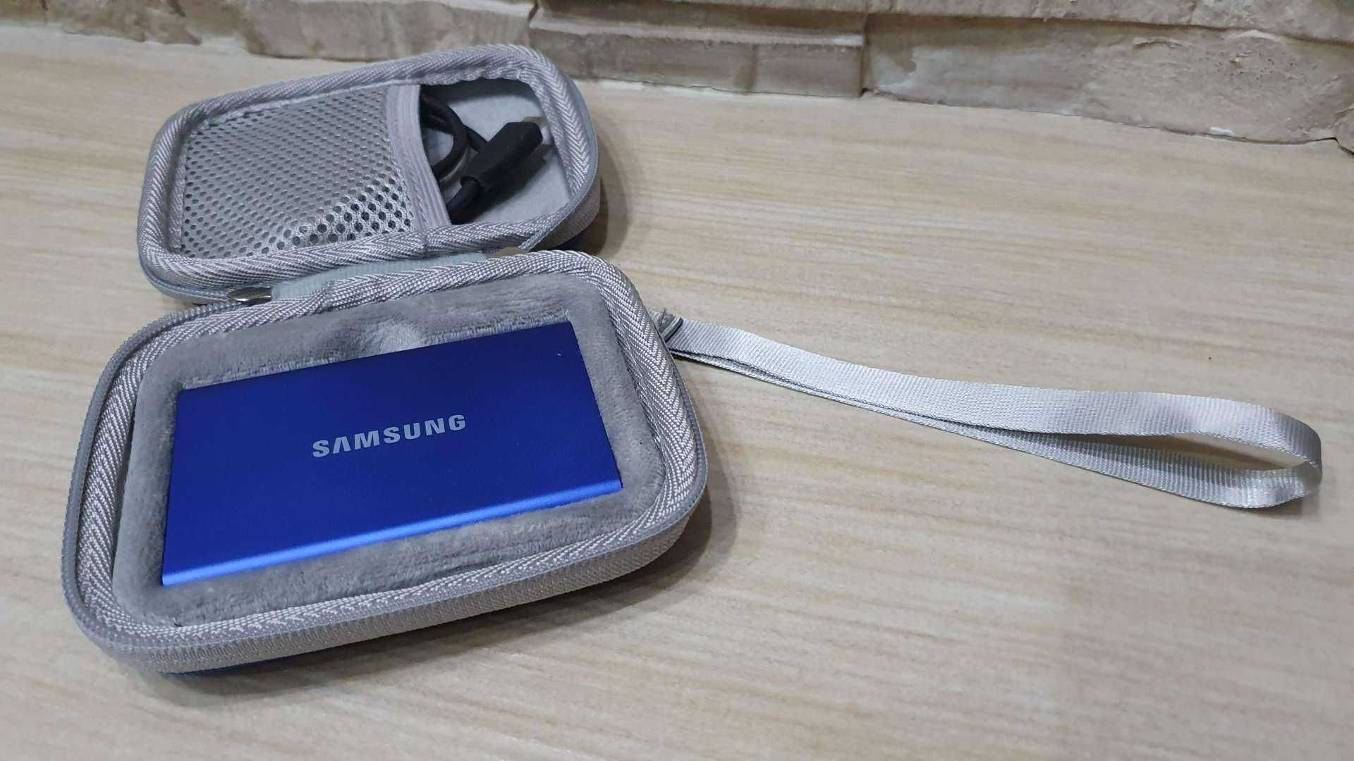 etui do dysków SSD Samsung T7 i T7 TOUCH NIEBIESKI