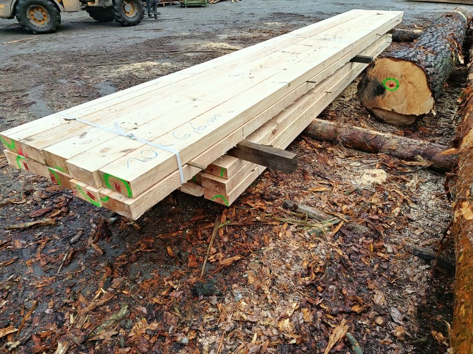 Deska deski drewno tarcica budowlane konstrukcyjne więźba łata Tartak