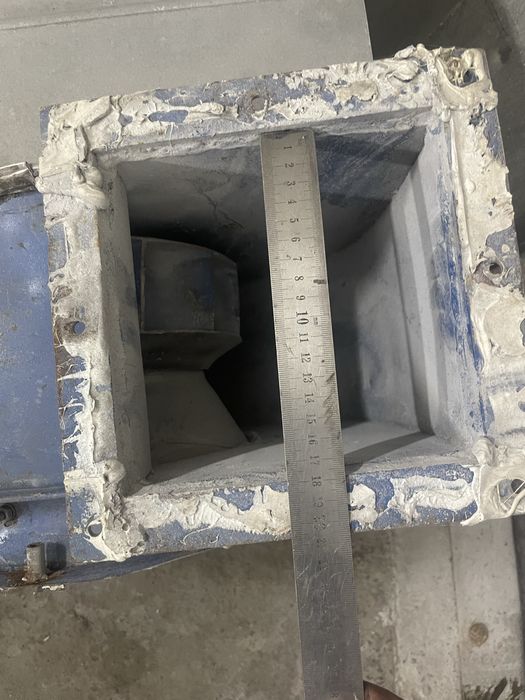 Витяжка улітка в робочому стані