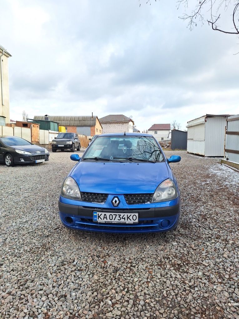 Renault Clio 2005 год , 1.4 бензин на автомате