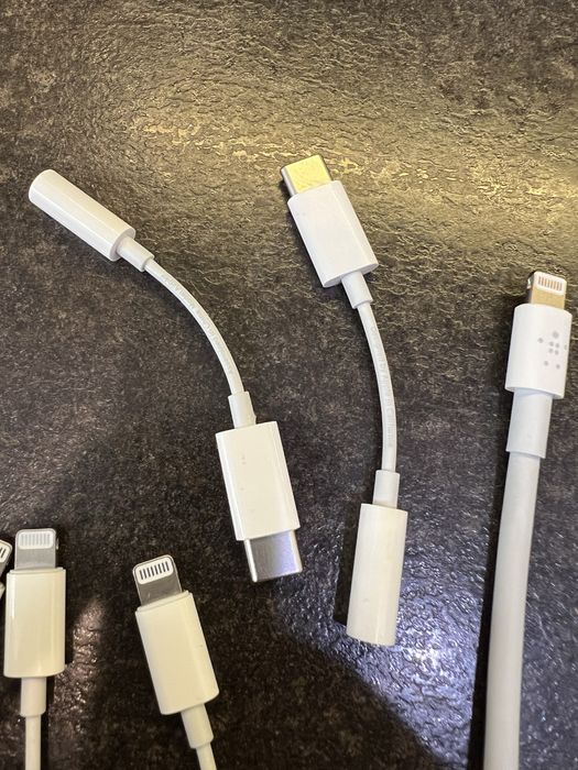 Адаптер перехідник Lighting на 3.5 A1749 та Belkin