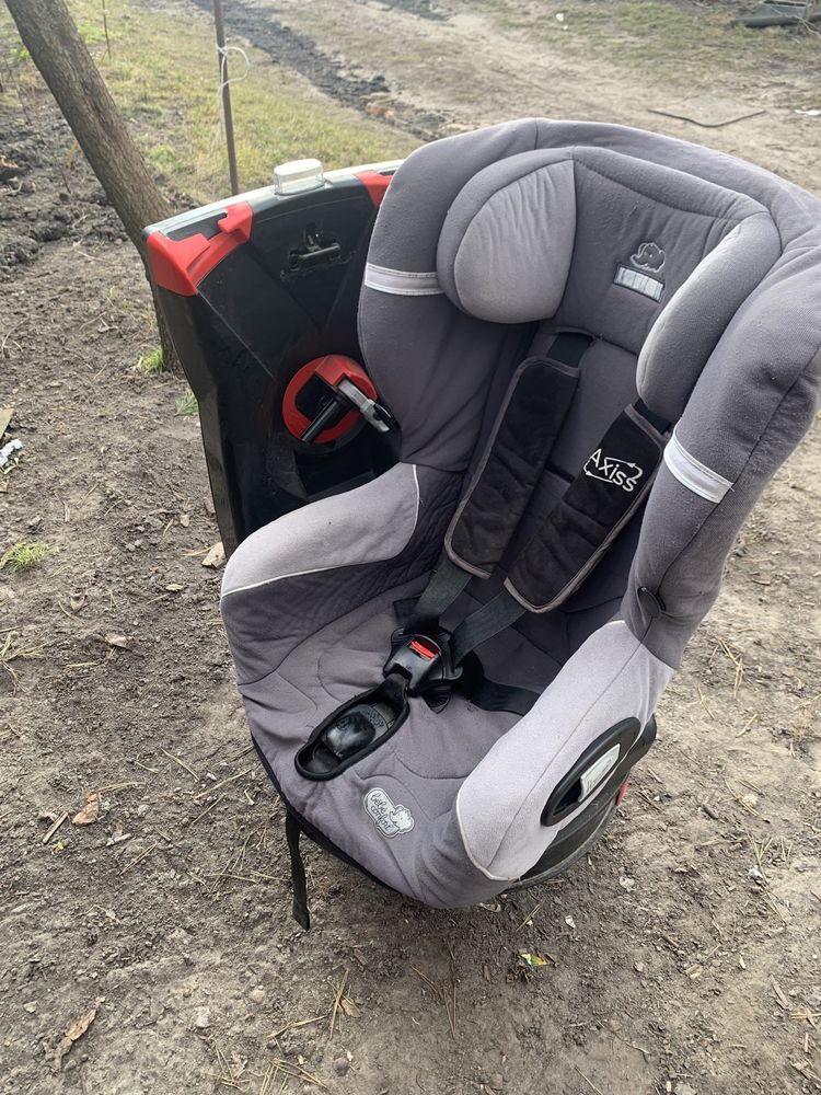 Автокрісло axiss (baby comfort)