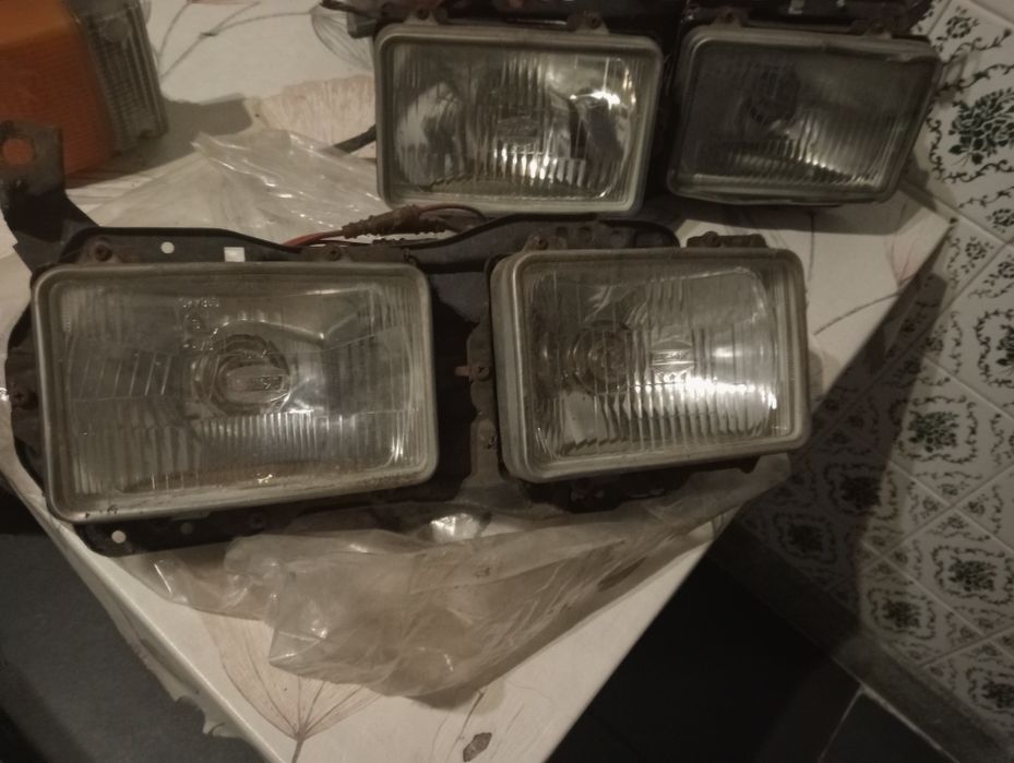 Farolins e piscas para Bedford NKR