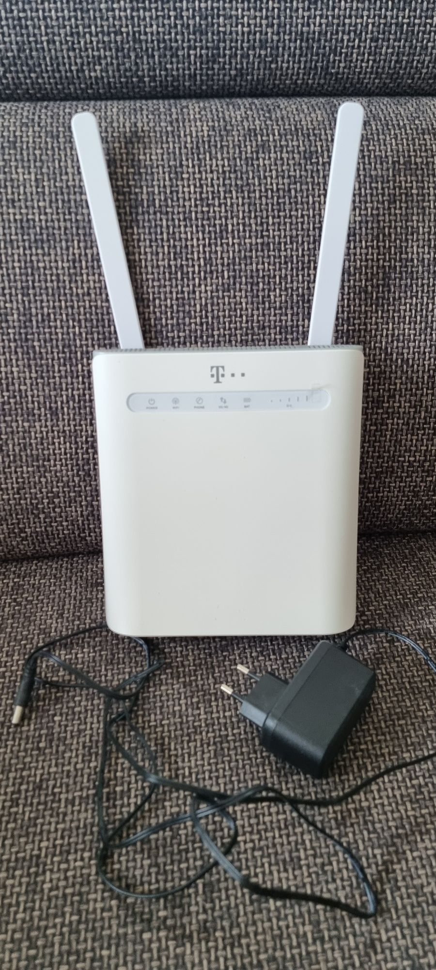 Router ZTE MF286 modem z antenami LTE 4G 300 Mb/s bez simlocka