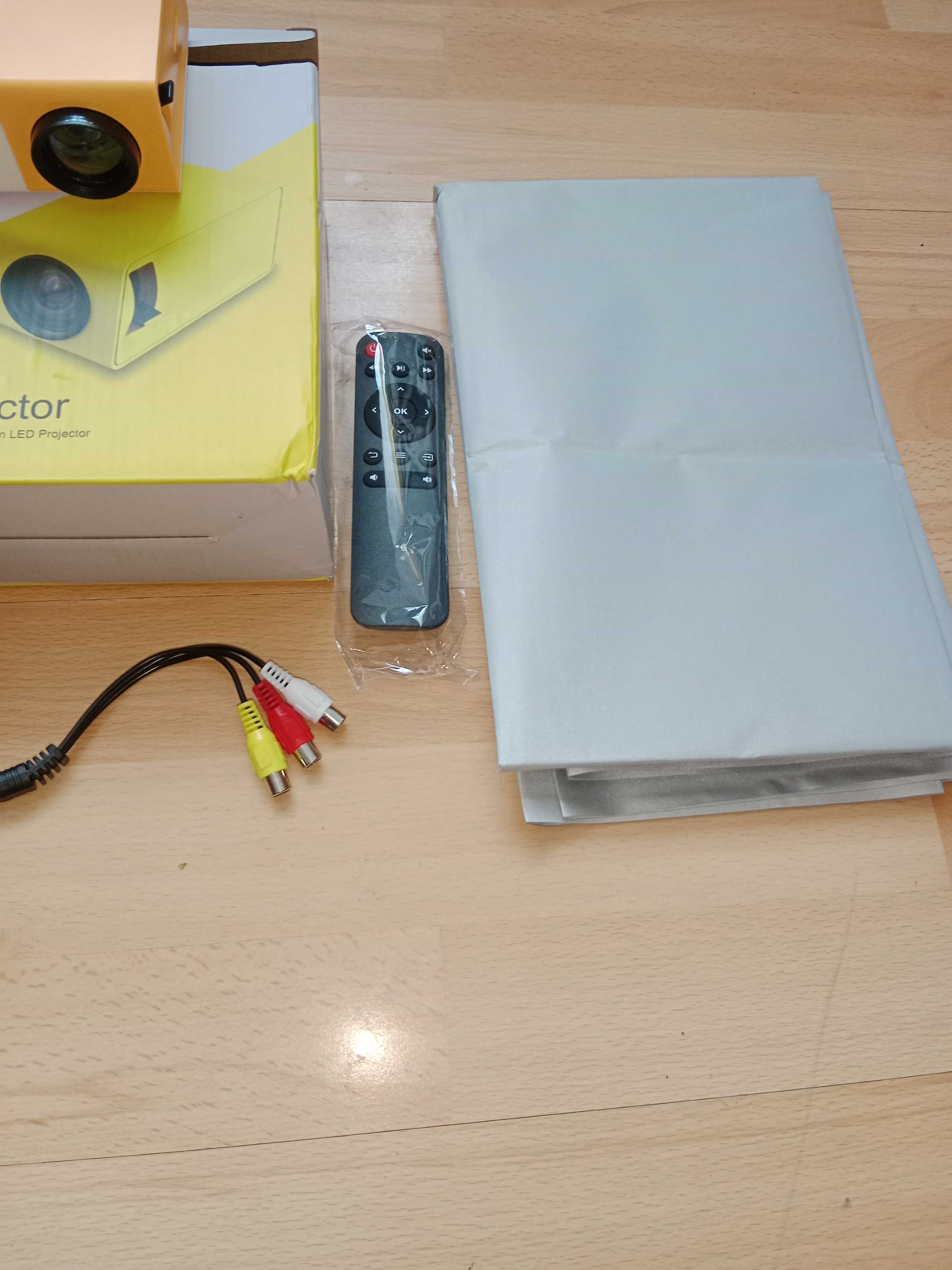 Mini projektor Led 1080p HD.pilot.