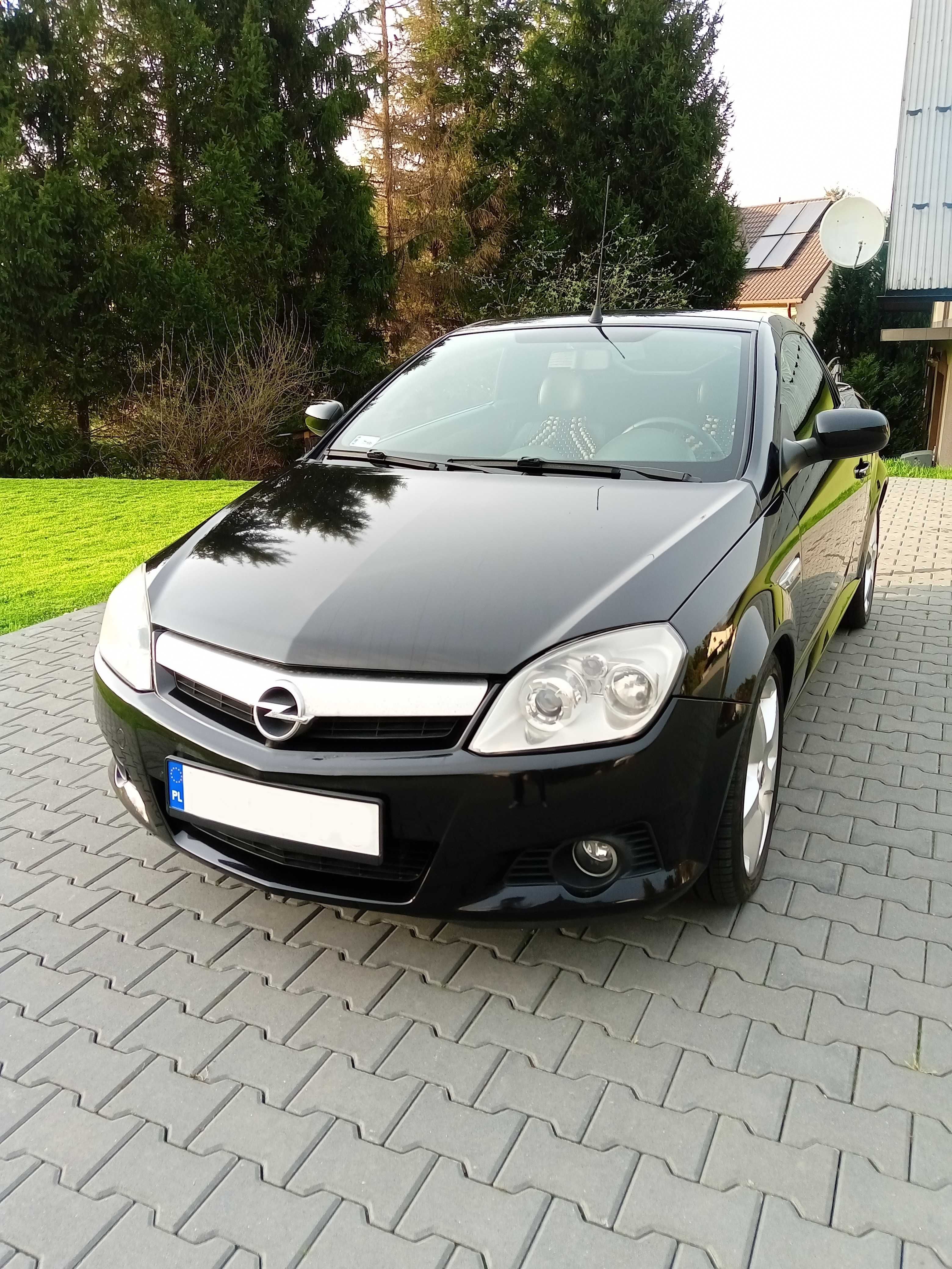 Opel Tigra Twin Top BEZ RDZY! Tylko 114 000 km przebiegu. Ogł prywatne