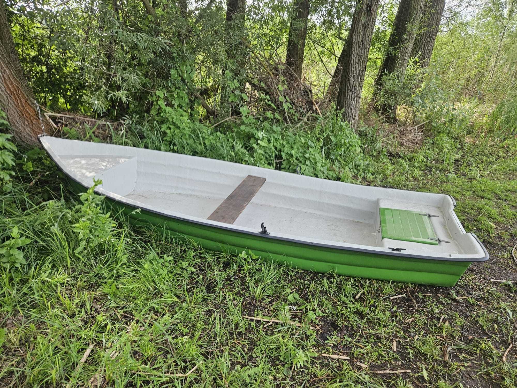 "Domek pod Sosnami", jezioro Głuszyńskie, kujawsko-pomorskie