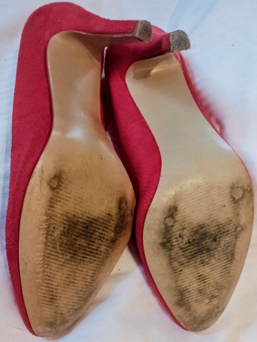 Czerwone zamszowe szpilki high heel r.38 Jenny Fairy