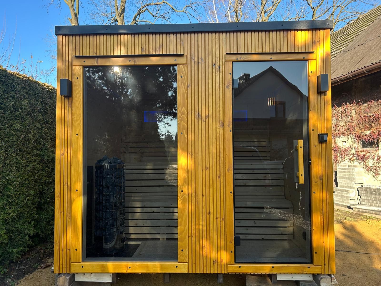Nowoczesna sauna ogrodowa - wyposażenie premium