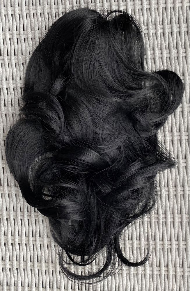 Włosy doczepiane, głęboka czerń, 34 cm