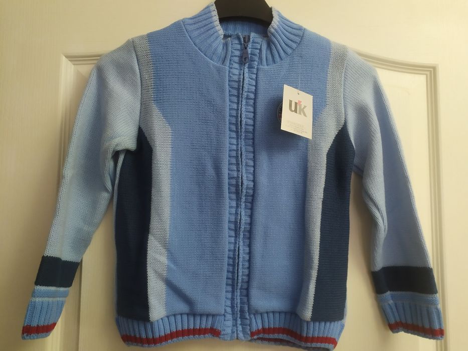 Sweter chłopięcy roz. 122