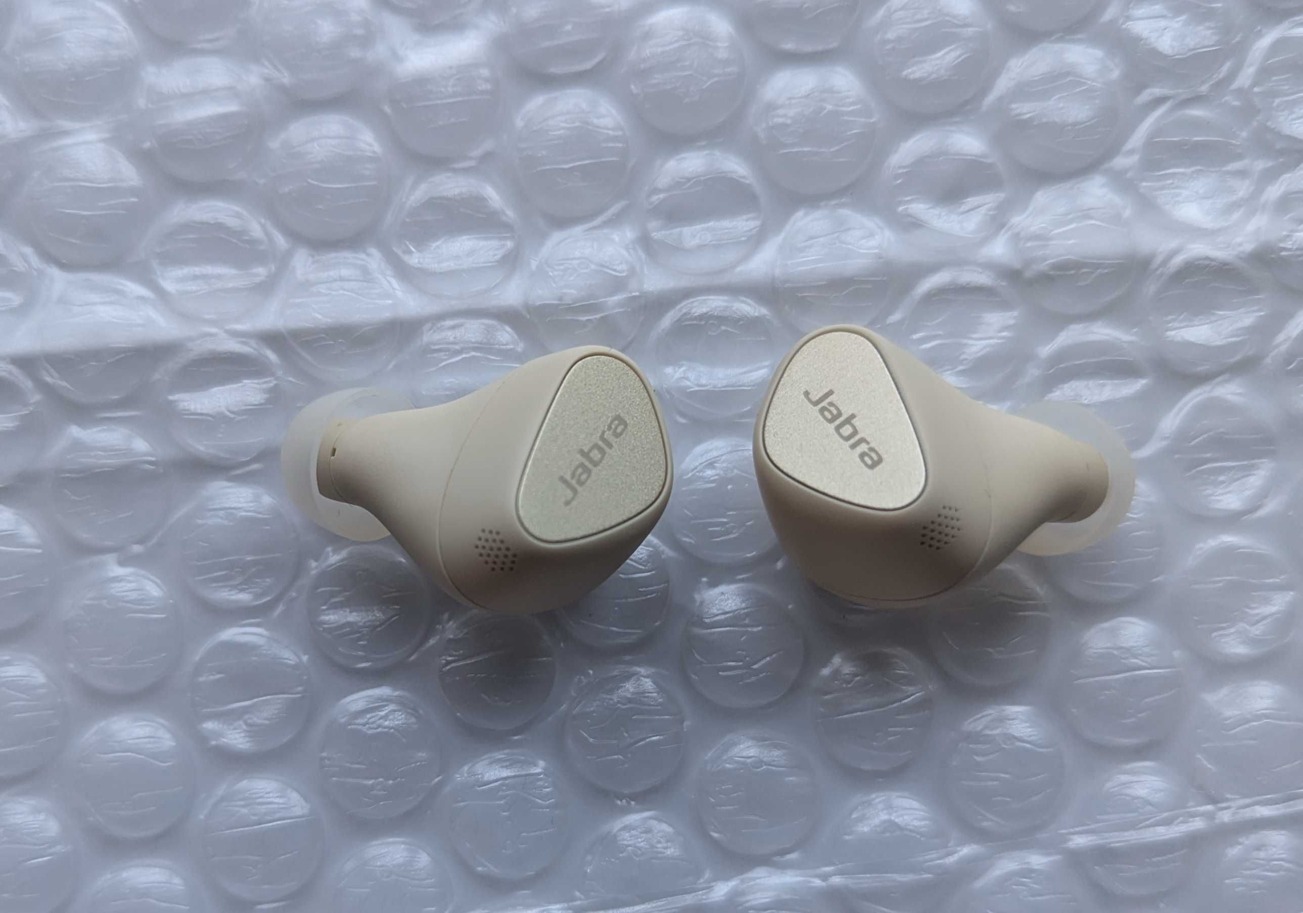 бездротові TWS Jabra ELite 5  супер звук та шумопоглинання