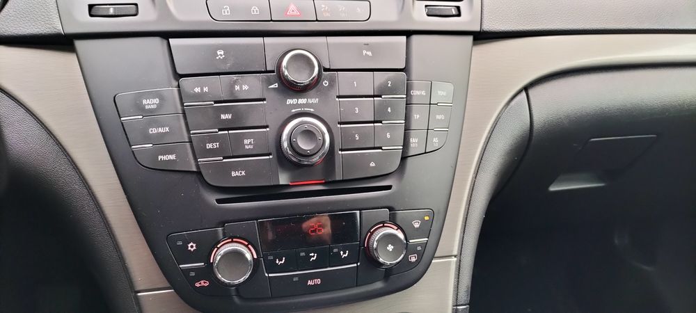 Radio DVD 800 navi Insignia a 08-13 komplet Europa