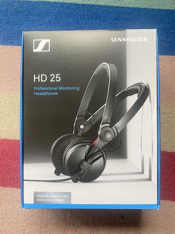Headphones Sennheiser HD-25