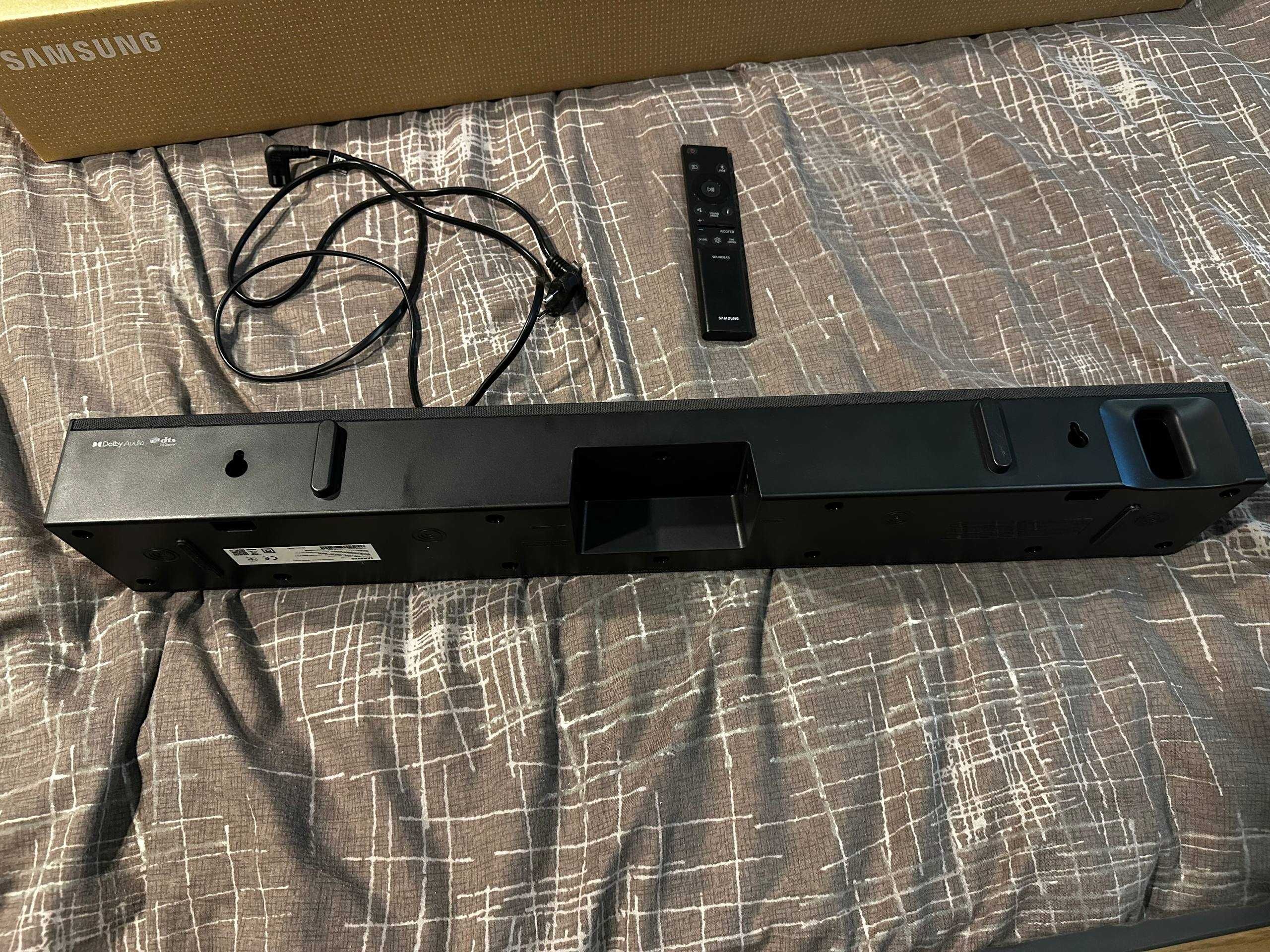 Саундбар Samsung HW-C400/UA