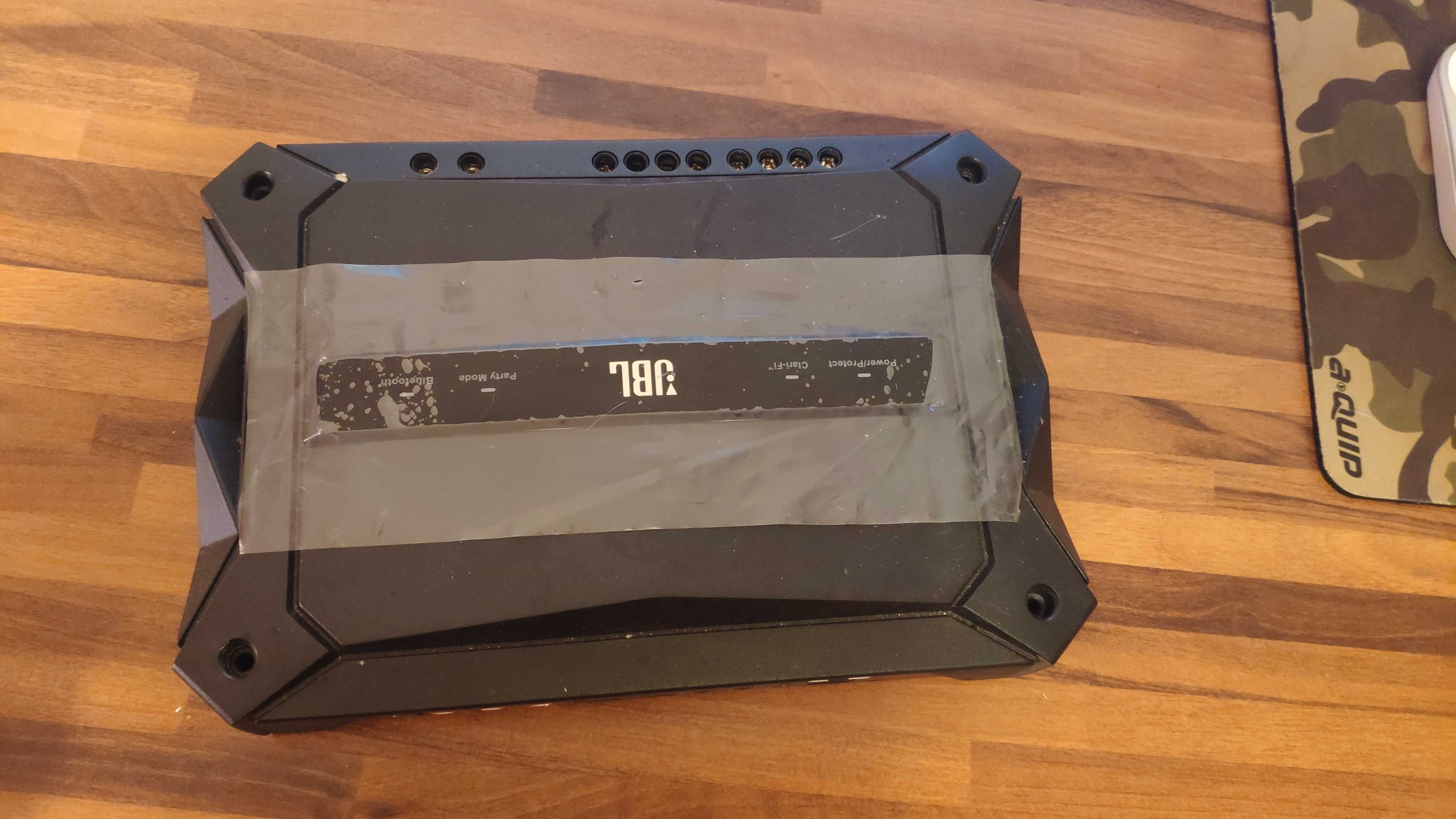 Amplificador JBL GTR-104