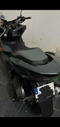 HONDA PCX 125 cc (2022) - 6 mil km