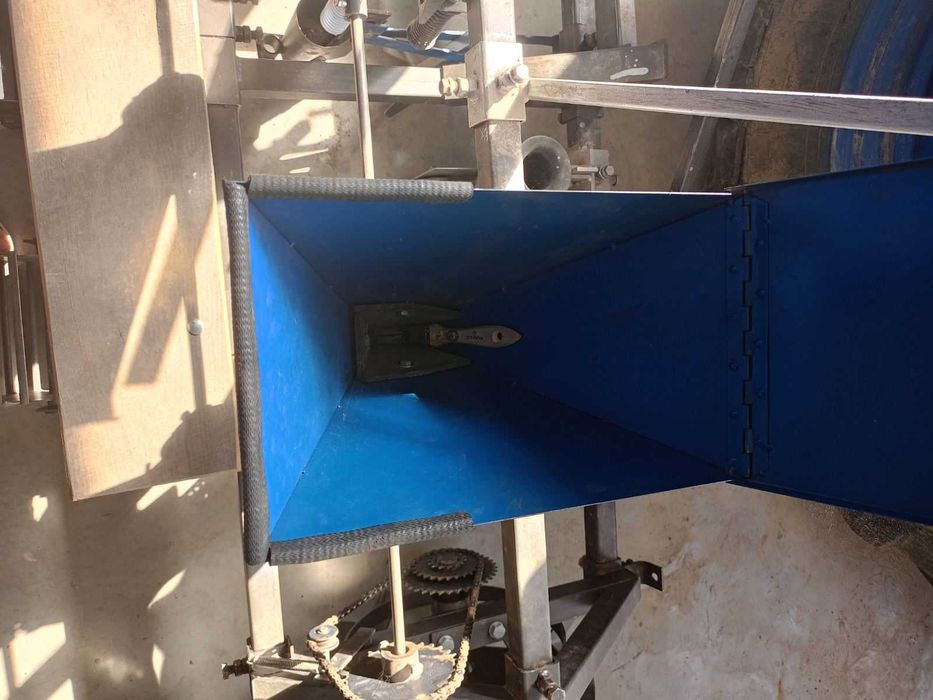 Сівалка овочева для мінітрактора, сівалка для капусти.