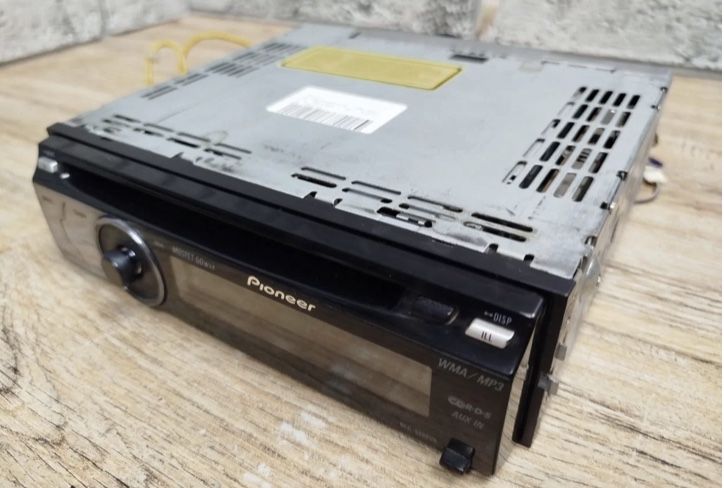Автомагнитола Pioneer DEH-5000UB