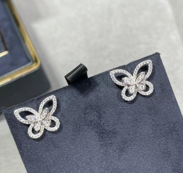 Сережки в стиле Graff из коллекции butterfly ,гвоздики