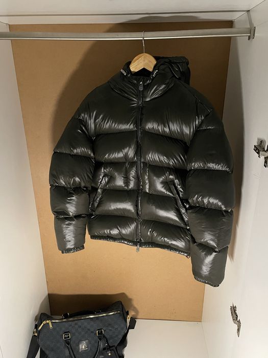 Пуховик Zara глянцевий zara puffer jacket type mocler  ralph lauren