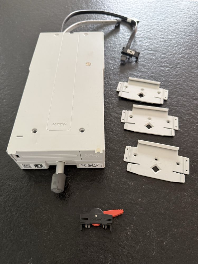siłownik Blum servo drive flex do zmywarki , lodówki itd. Jak nowy.