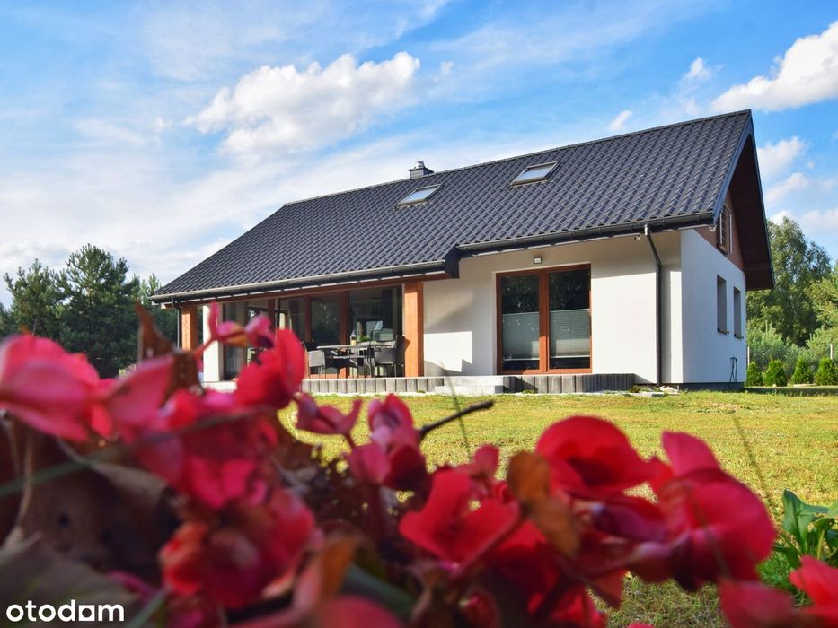 Nowoczesny dom w pięknej okolicy