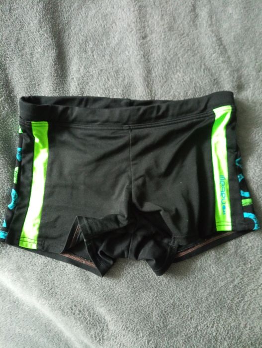 Kąpielówki nabaiji