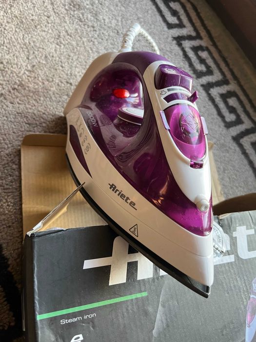 Zelazko Ariette z funkcją pary - nieużywane