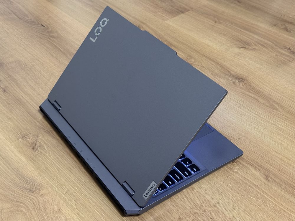 Lenovo LOQ 15APR9 RTX4070