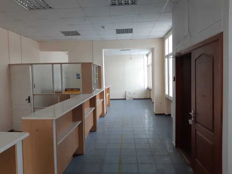Нежиле приміщення в центрі м. Ватутіне Черкаської області