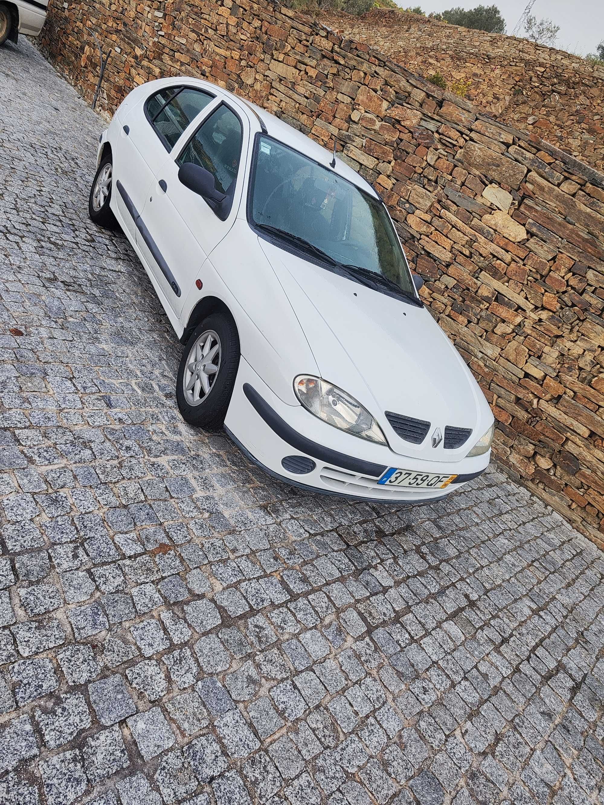 Renault Mégane 1.4 16V