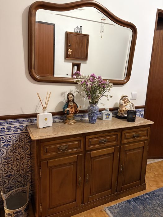 Móvel Aparador Mármore c/ Espelho