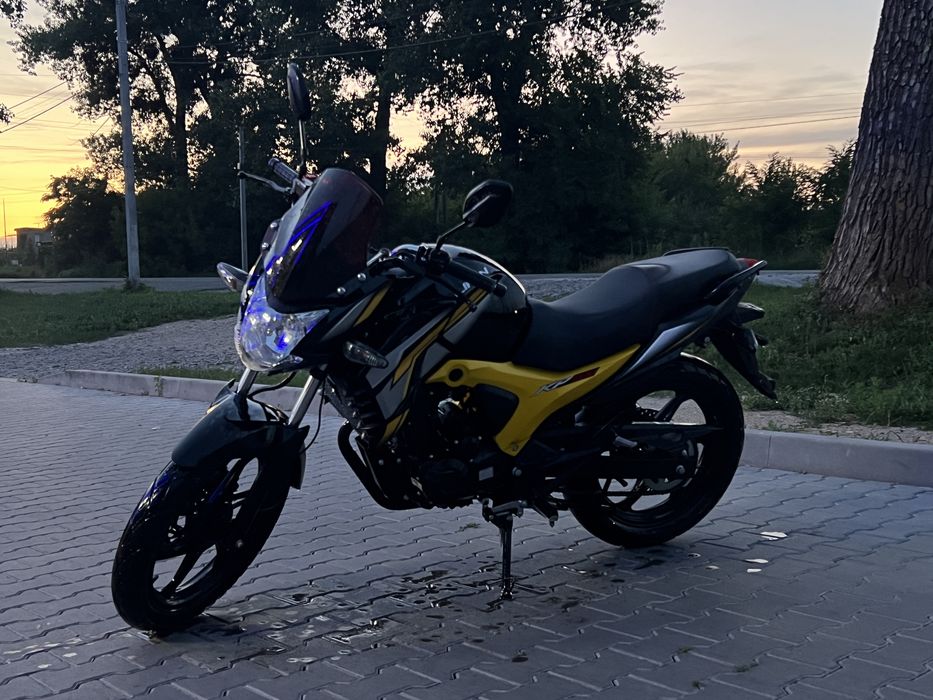 Мотоцикл Lifan kp 200
