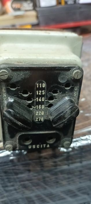 Трансформатор напруги