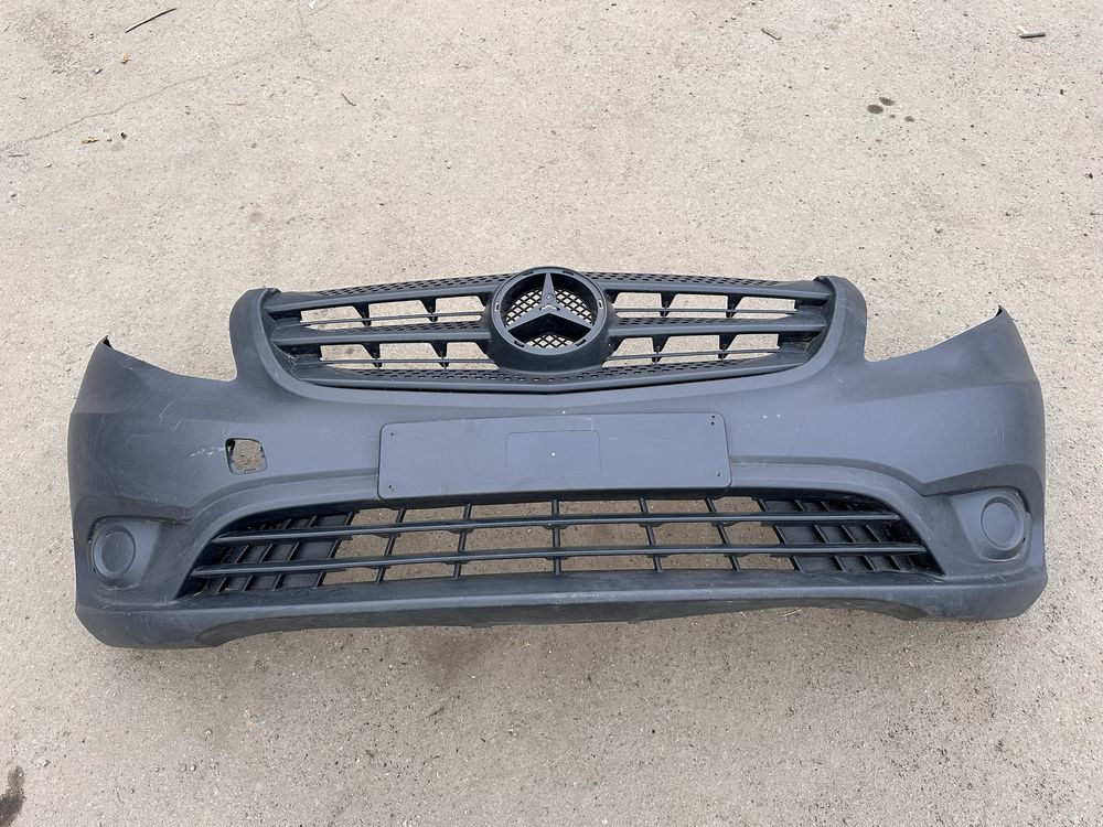 Передній бампер Фургон Mercedes-Benz Vito W447 2014-