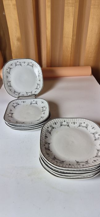 Wawel piękne porcelanowe talerzyki deserowe dwa komplety T23
