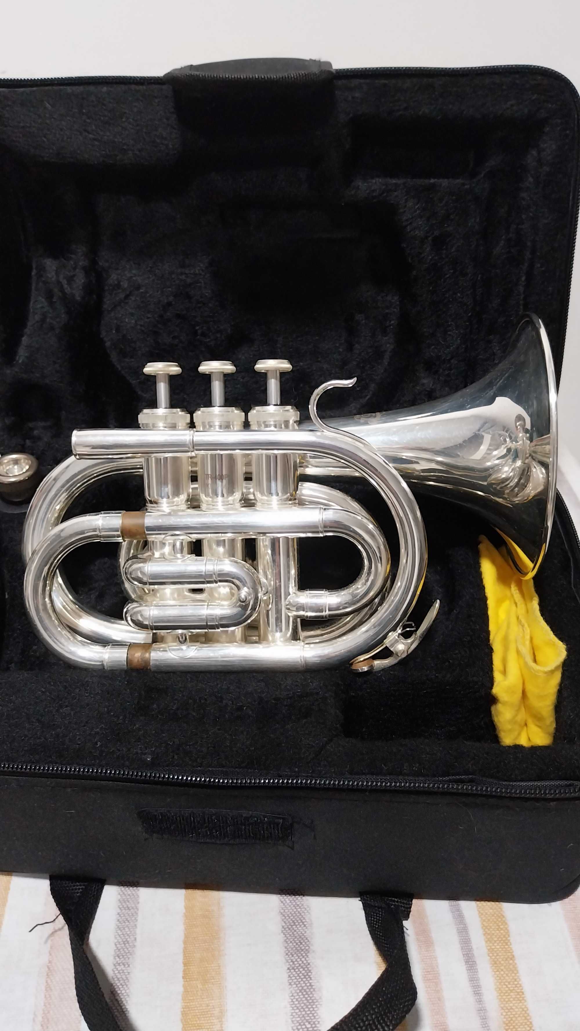 Trompete J Michael TR 400 pocket trumpet