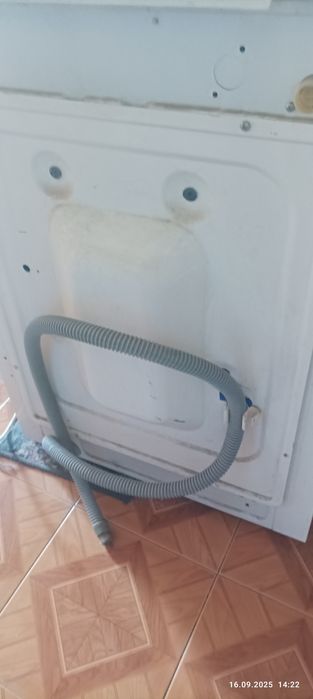 Пральна машина на запчастини чи під ремонт ARDO ,чиста Італія