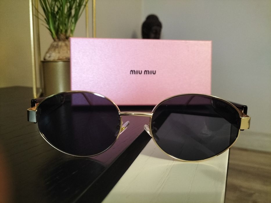 Óculos sol miu miu