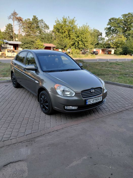 Автомобіль Hyundai Accent