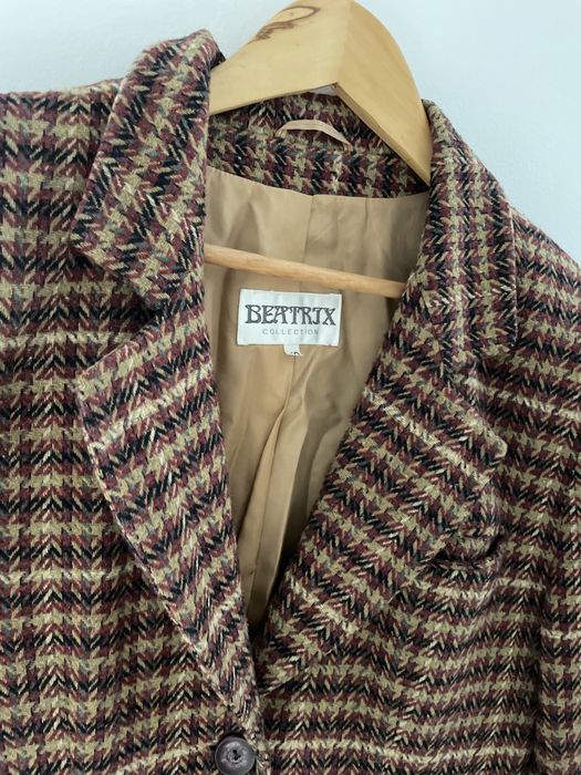 Stylowa marynarka żakiet w kratę dłuższa wełniana 100 % wool 42