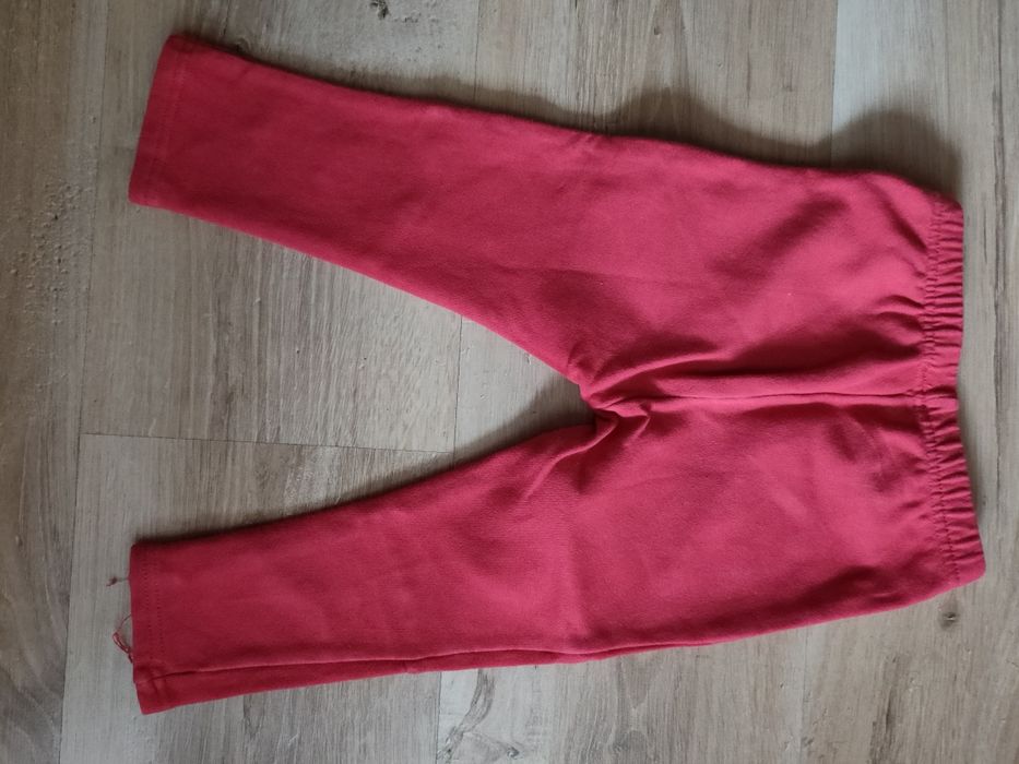 Body 86 czerwone święta i spodnie legginsy 80 z Puchatkiem