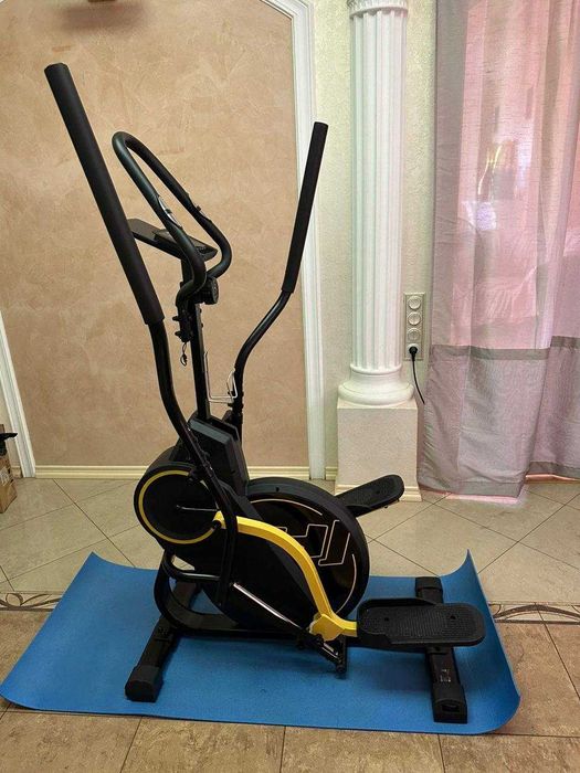 Продаю Орбітрек магнітний HS-450B Dynamic майже новий